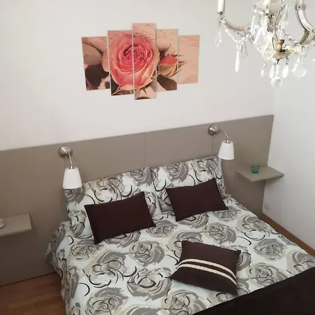 Apartament Dans La Verdure A 600 Mt Du *